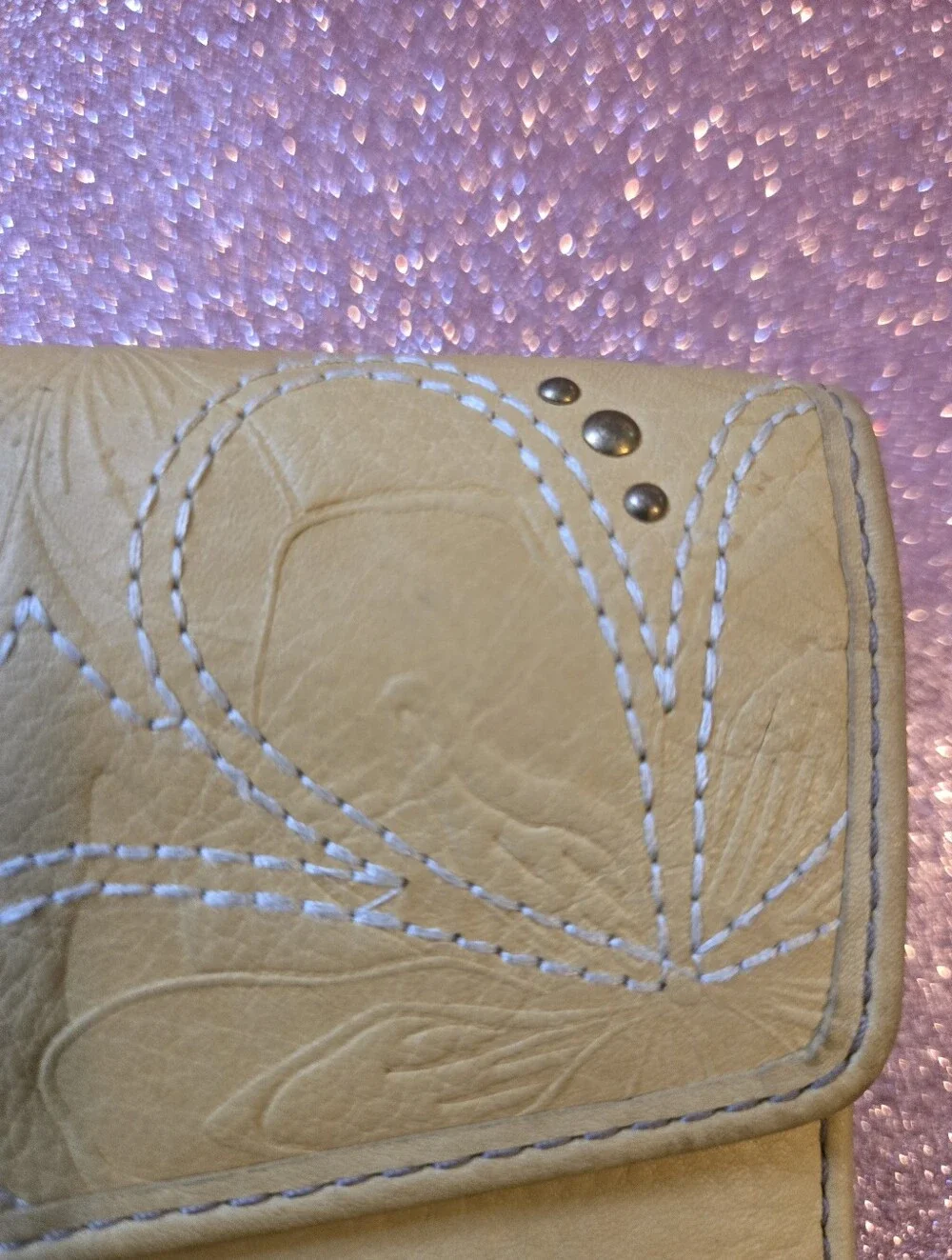 Vintage Fossil Yellow Leather Wallet Floral Embossed Tooled Studded Flap Clutch